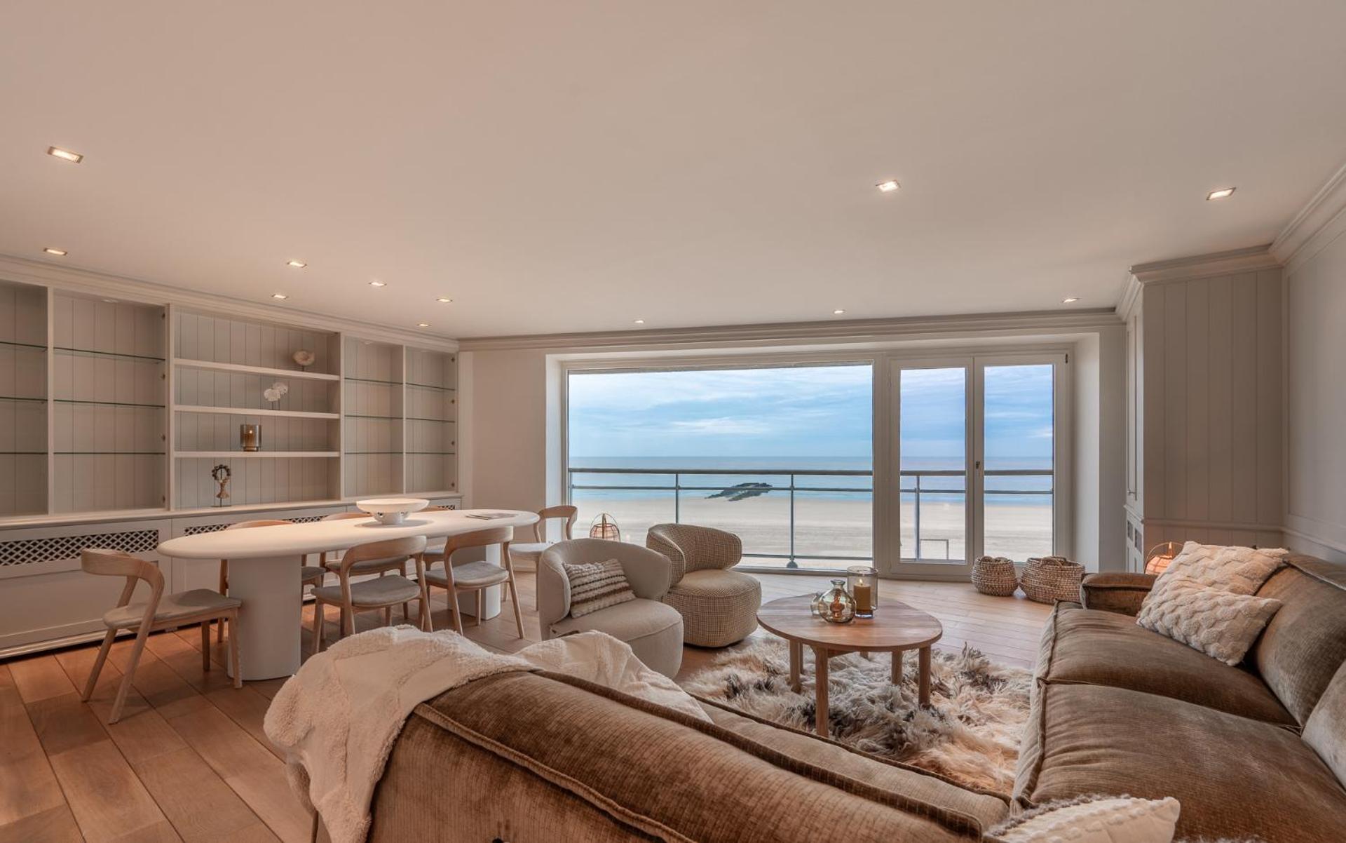 Appartementen Op De Zeedijk In Knokke Op De 3E En 4E Verdieping Van Logie Marie Exterior foto